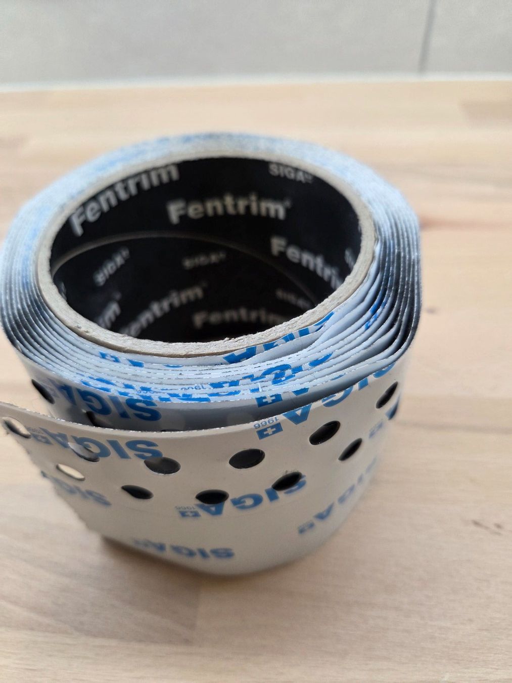 Altri materiali da costruzione: Scotch Siga fentrim – Usato da Onnens FR venduto da got_5x29