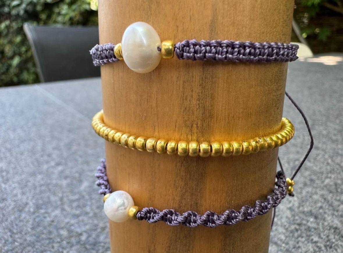 Bracciali & Braccialetti: 3er Set selbstgemachte Armbänder Makramee echte Steine – Nuovo (secondo la descrizione) da Niederbüren venduto da poschti 3
