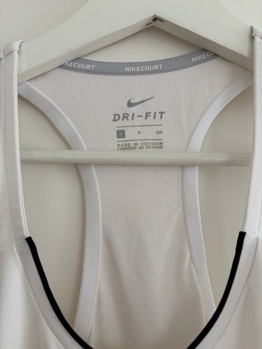 Nike Kleider: Nike Tenniskleid, Dri-Fit, Grösse S – Gebraucht aus Zürich von FaSa 1