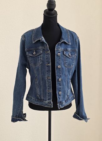 Jeansjacke Chicorée mit Blumenmotiv Rücken Grösse XL