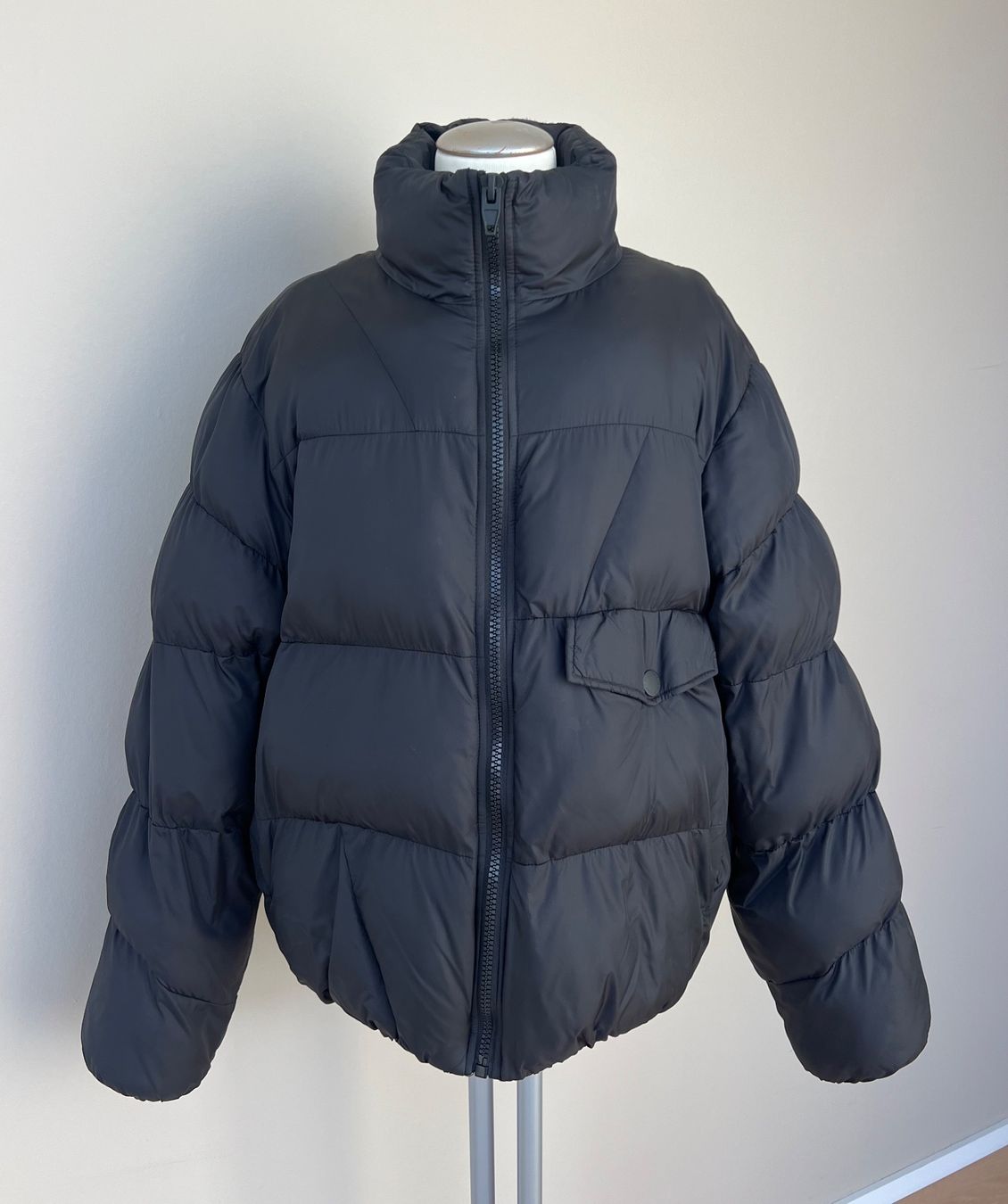 Zara Giacche: ZARA Puffer- Jacket Gr.M Unisex NP99,- – Nuovo (secondo la descrizione) da Degersheim venduto da Starkigel 1