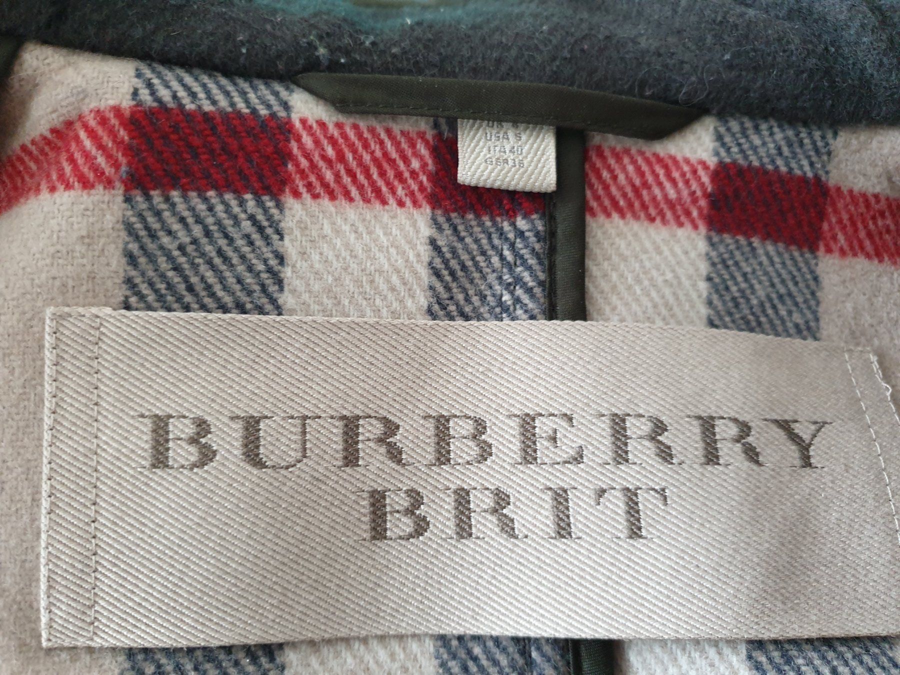 Burberry Jacken: Veste Burberry Brit taille S – Gebraucht aus Echallens von dianitas 3