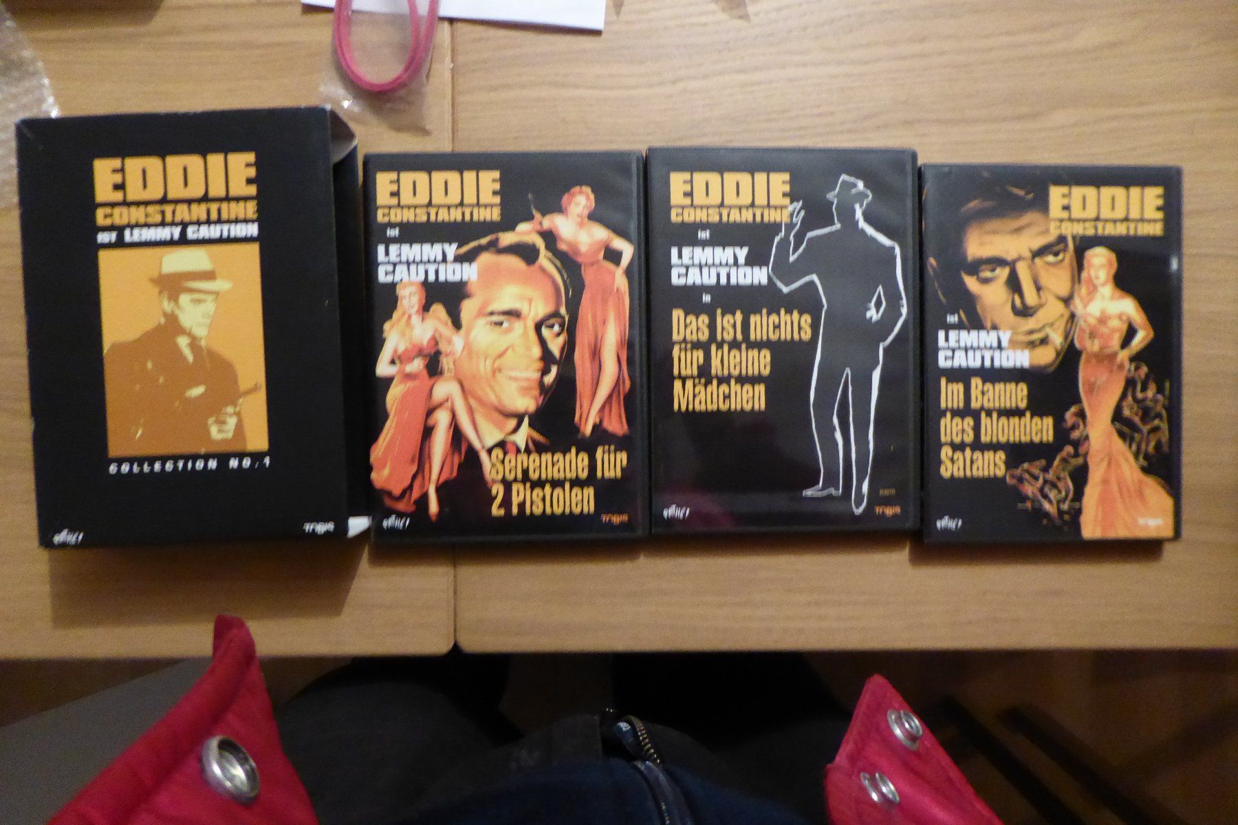 Tutti i DVDs: Eddie Constantine DVD Collection No. 1 – Usato da Allschwil venduto da Summelsarium 4