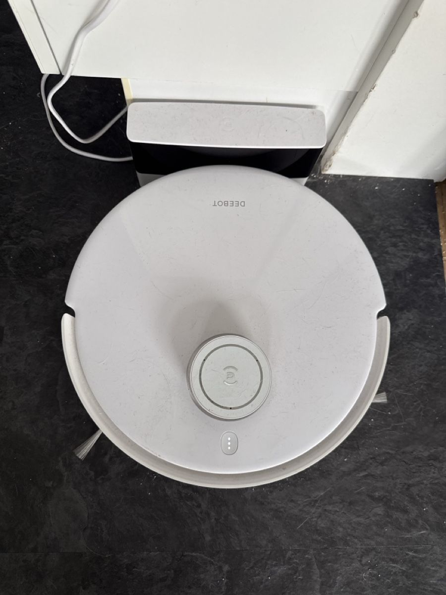 Ecovacs Aspirateurs & Accessoires: Saugroboter Ecovacs Deebot T10 – Défectueux à Worblaufen par Tamarisanja