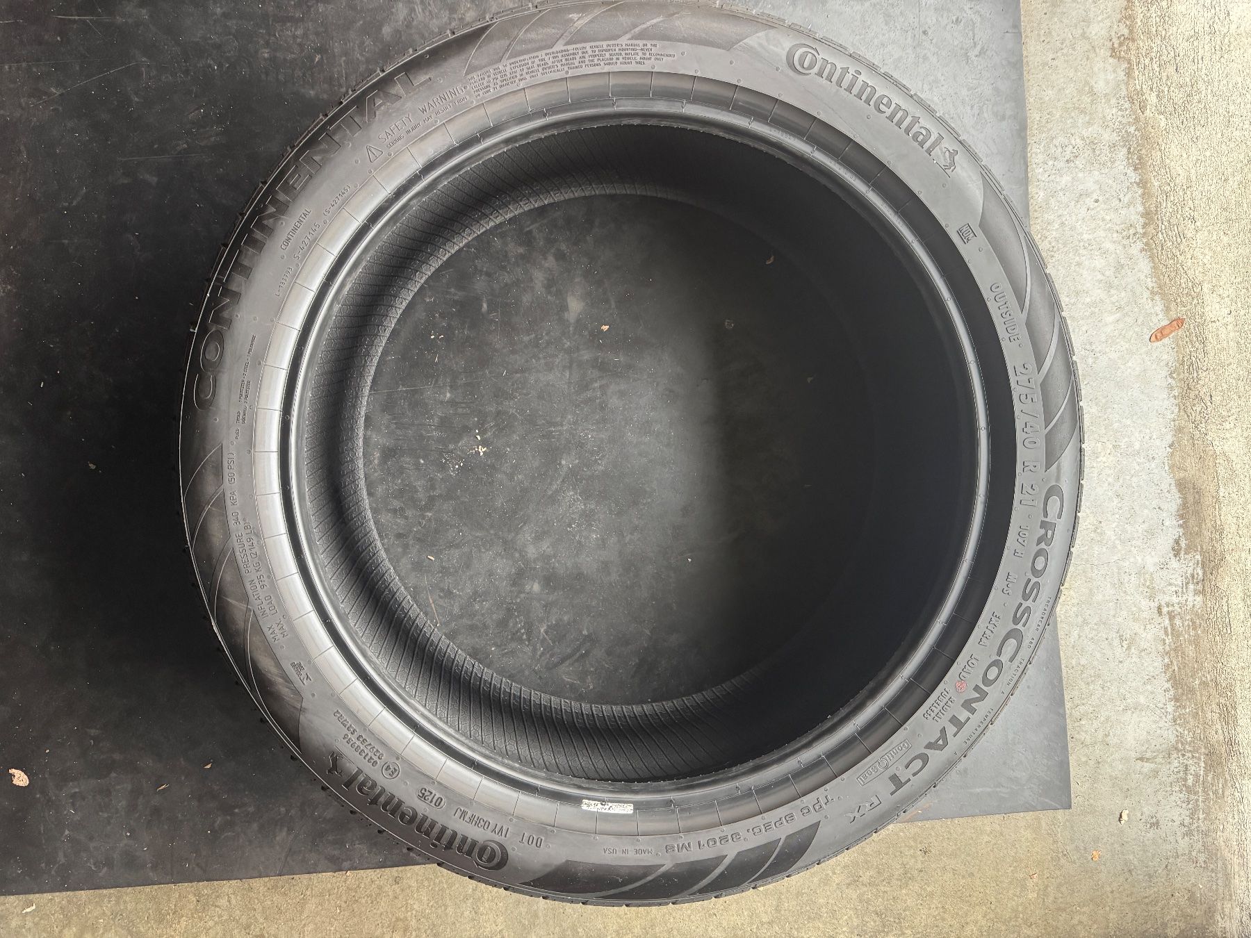 Continental Pneumatici & Ruote complete: 275/40R21 – Usato da Widen venduto da Dinero02