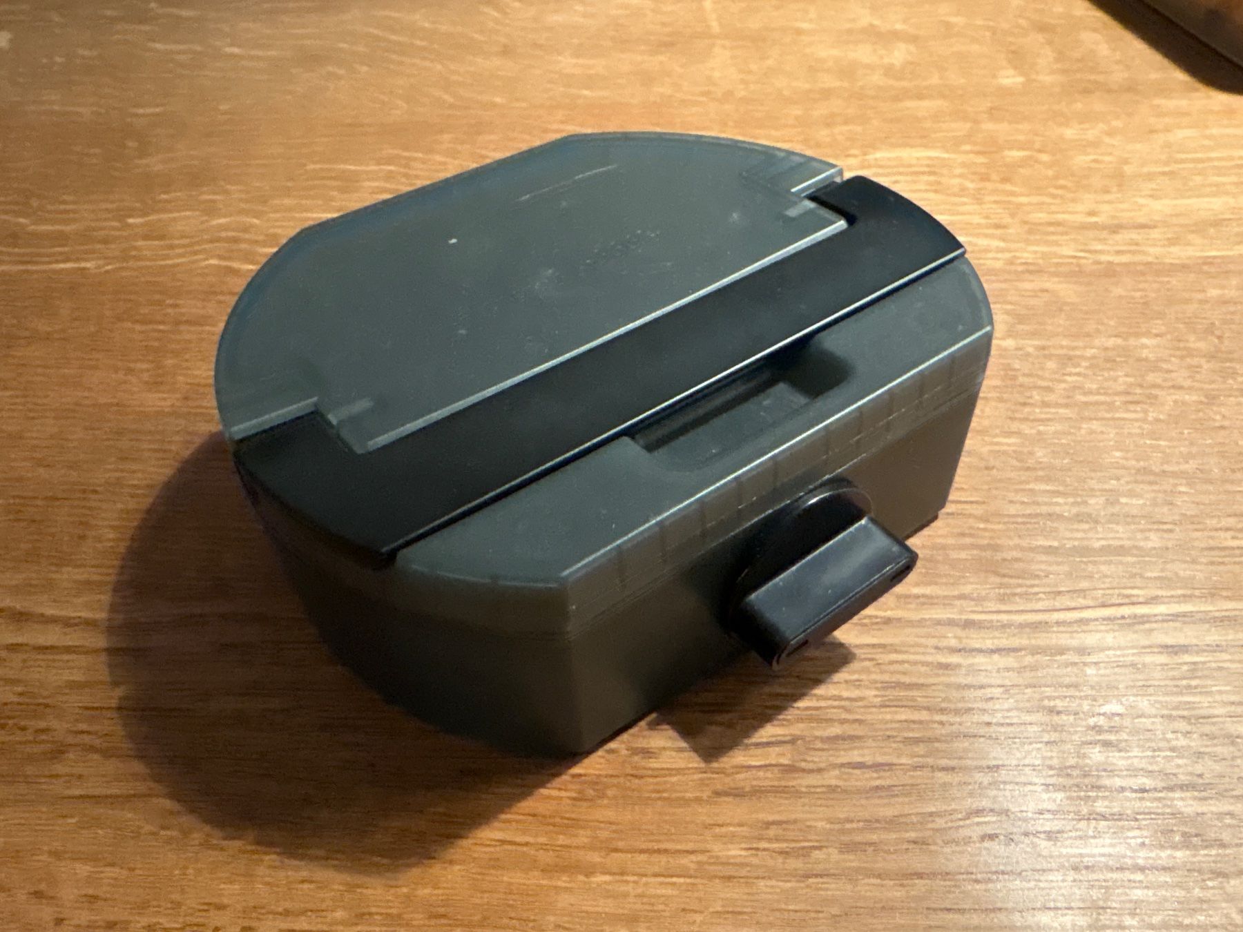 Tränken & Tröge: iRobot Braava Jet m6 original Wassertank – Gebraucht aus Kerzers von lil_rz7g