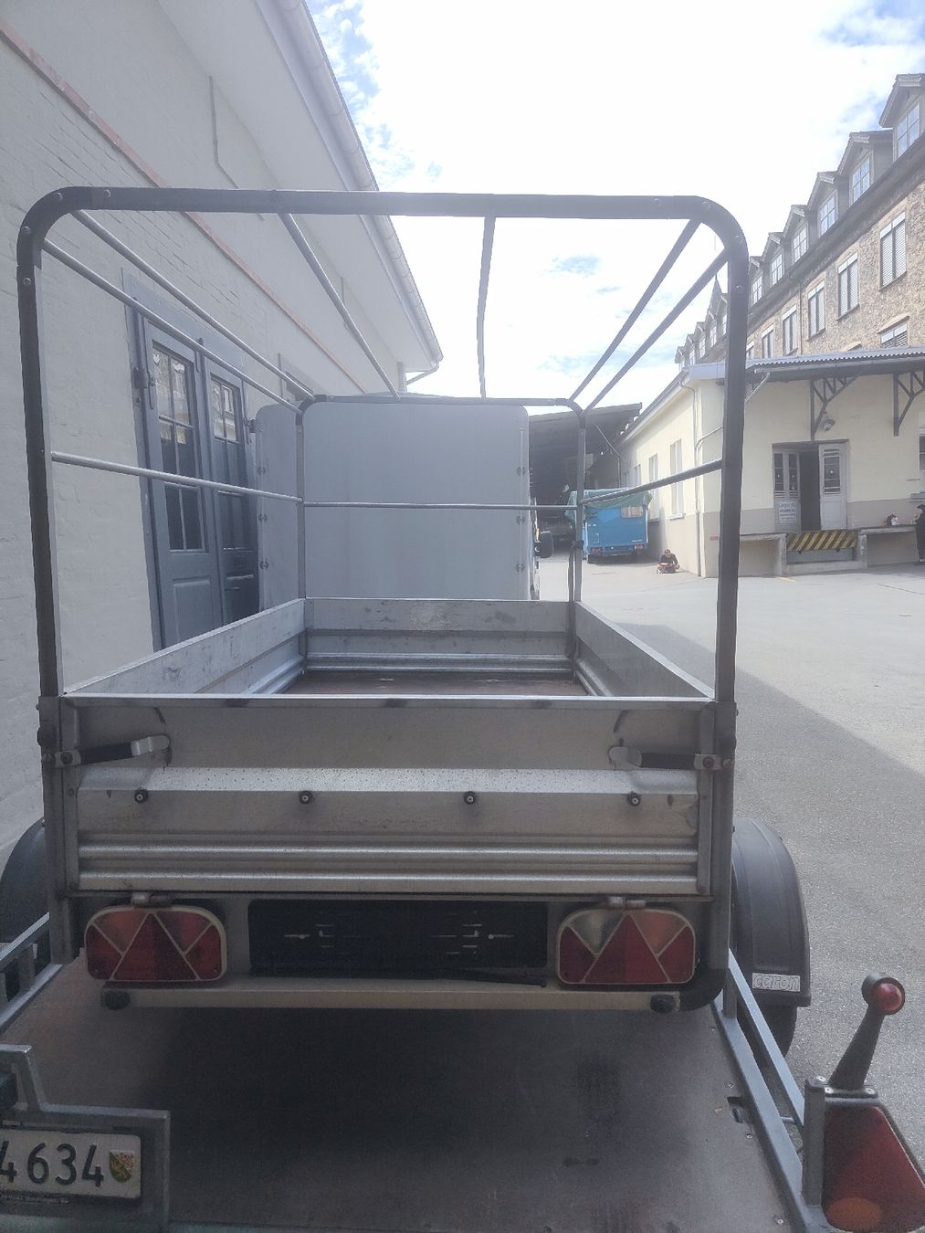 Stema Rimorchi: Anhänger Stema 750 kg – Usato da Bürglen TG venduto da rehaso2214 1