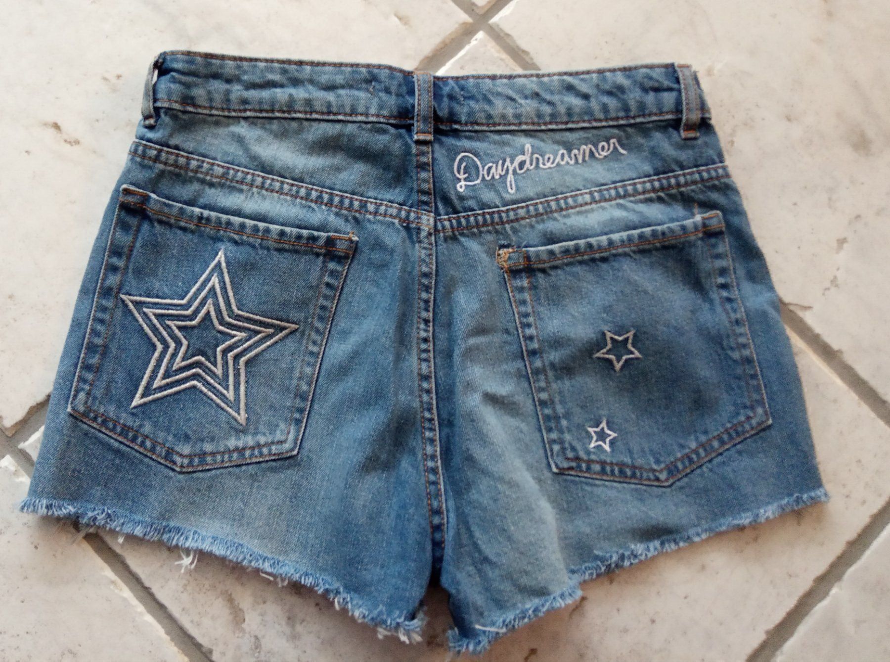 Jeans: Kurze Damenjeans COACHELLA – Usato da Chur venduto da Rodanisa 3