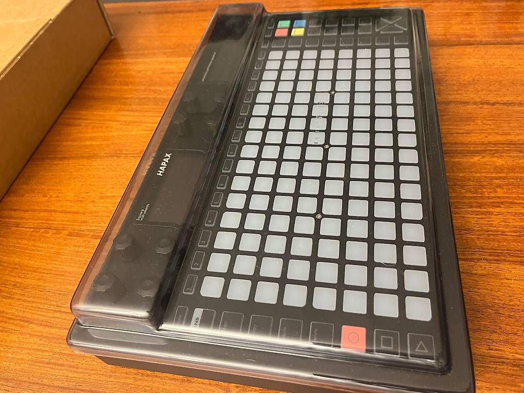 Strumenti musicali: Squarp Hapax mit Decksaver – Usato da Biel/Bienne venduto da biel321 2