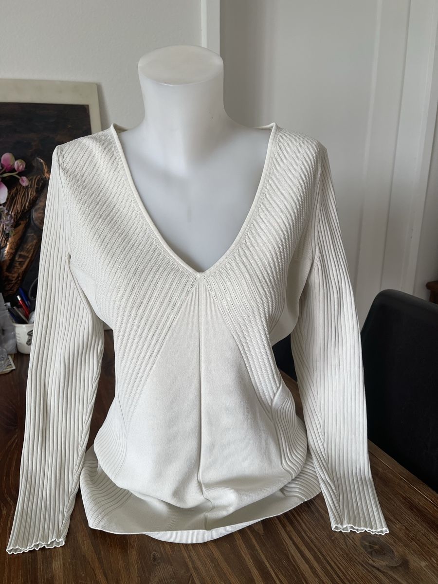 Cos Maglioni & Felpe: Joli Pull COS  L beige claire comme neuf – Nuovo (secondo la descrizione) da Kloten venduto da Vermicelles