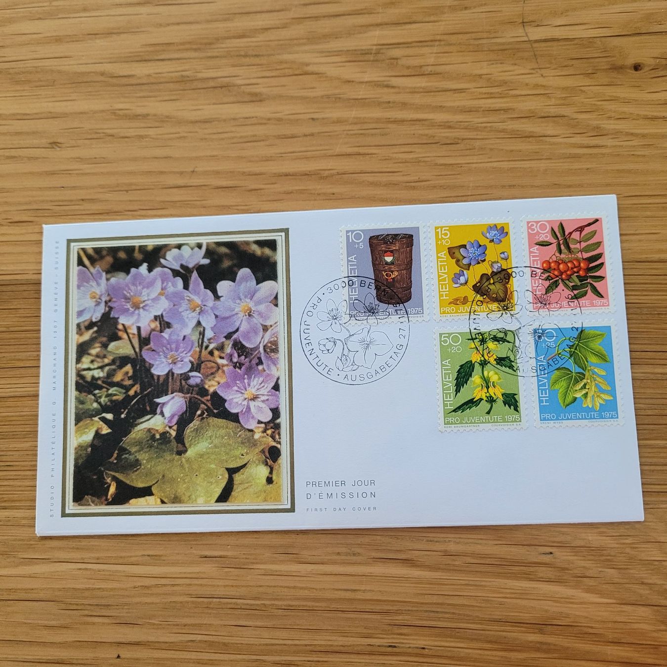 Alle Briefmarken: FDC mit Seidenbild Pro Juventute 1975 – Gebraucht aus Biel/Bienne von Destockweb