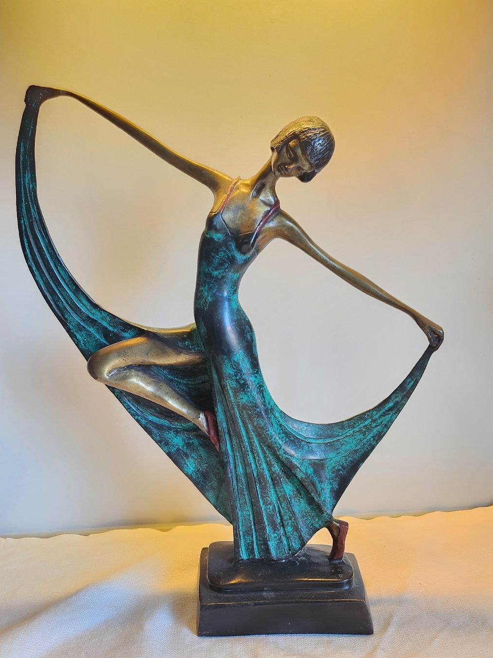 Sculture & Statue: Art Déco Tänzerin Figur Skulptur – Usato da Zürich venduto da BAENZERINO