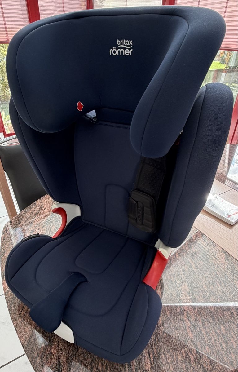 Britax Römer Auto-Kindersitze: Kinderautositz – Gebraucht aus Uster von Schappi75 1