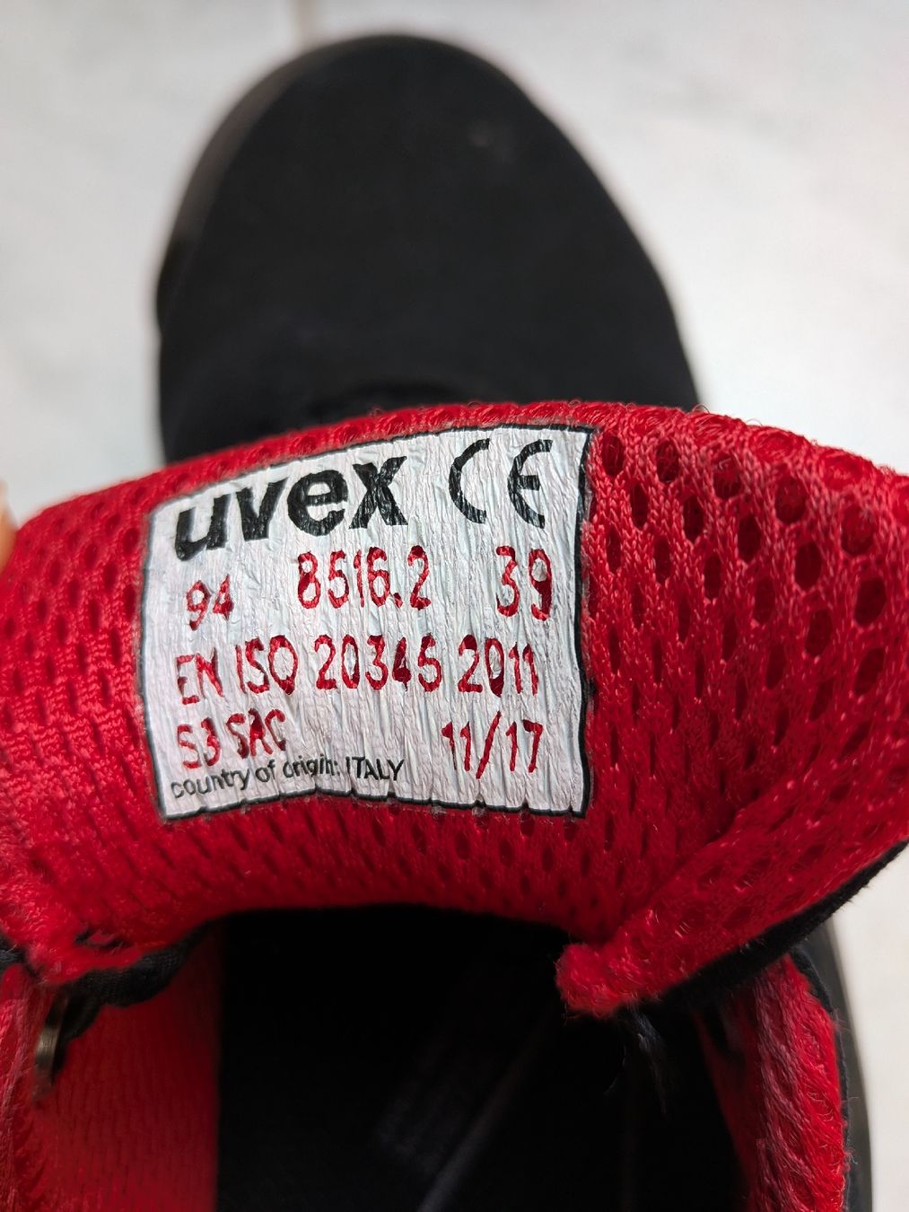 Uvex Scarpe da uomo: Uvex Sicherheitsschuh – Usato da Küssnacht am Rigi venduto da schweizerrose 2