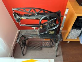 Antike Singer 29K33 Schuster-/Ledernähmaschine mit Tretgeste