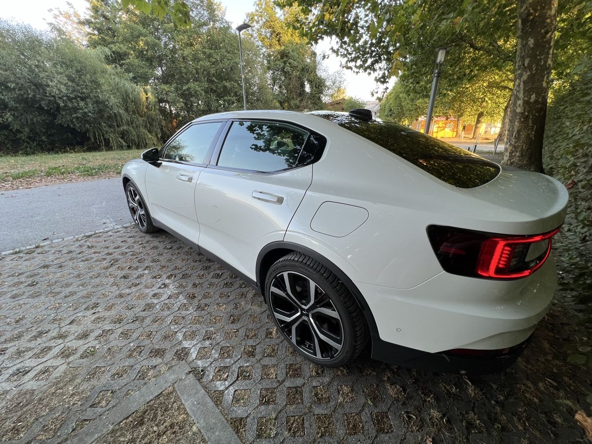 Polestar Automobili:  Polestar 2 Long Range Dual Motor Performance Launch Edition – Usato da Hurden venduto da MCRC_Plastics 9