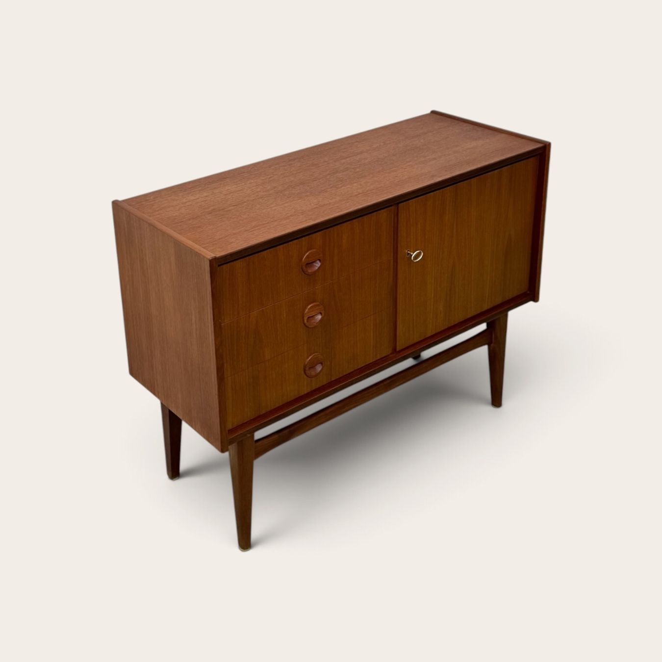 Büffets: Mid-Century Teak Sideboard Bartels 60s – Gebraucht aus Basel von MidMod20C 2