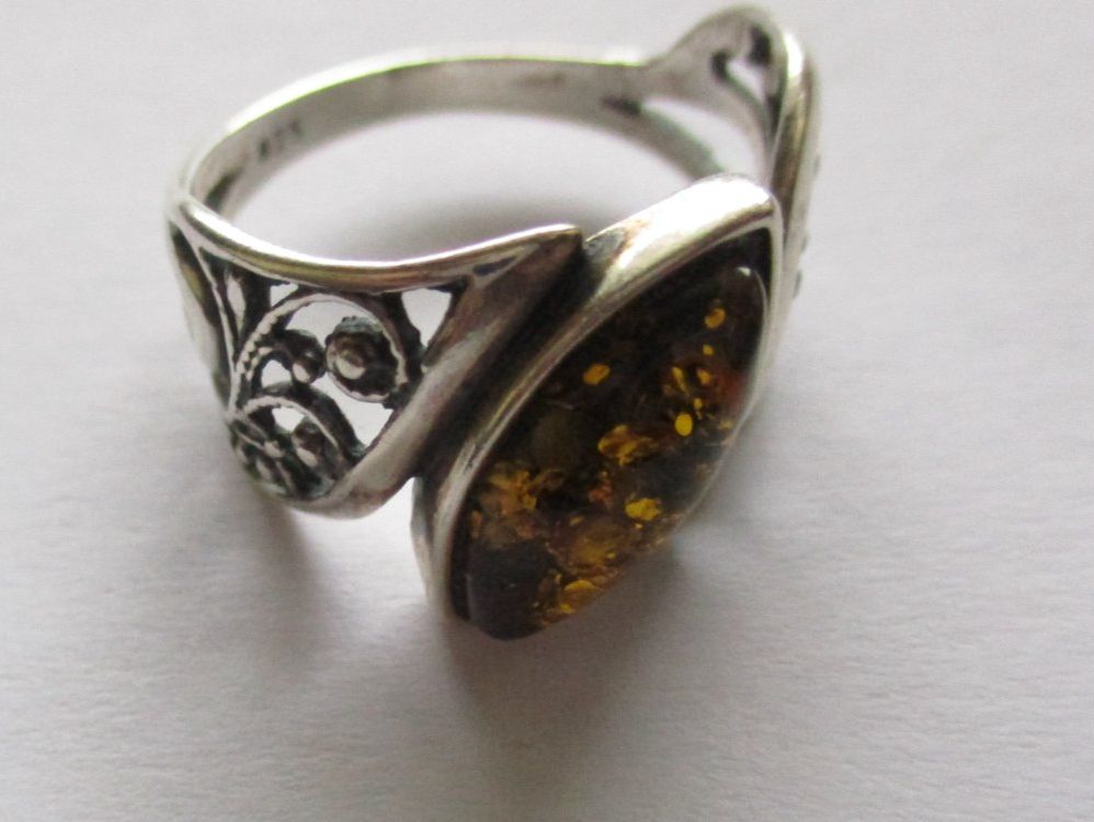 Bague en Or 10k avec un saphir - Bijoux Usagés