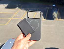 Coque iPhone 17 Pro Max MagSafe avec Porte-Cartes