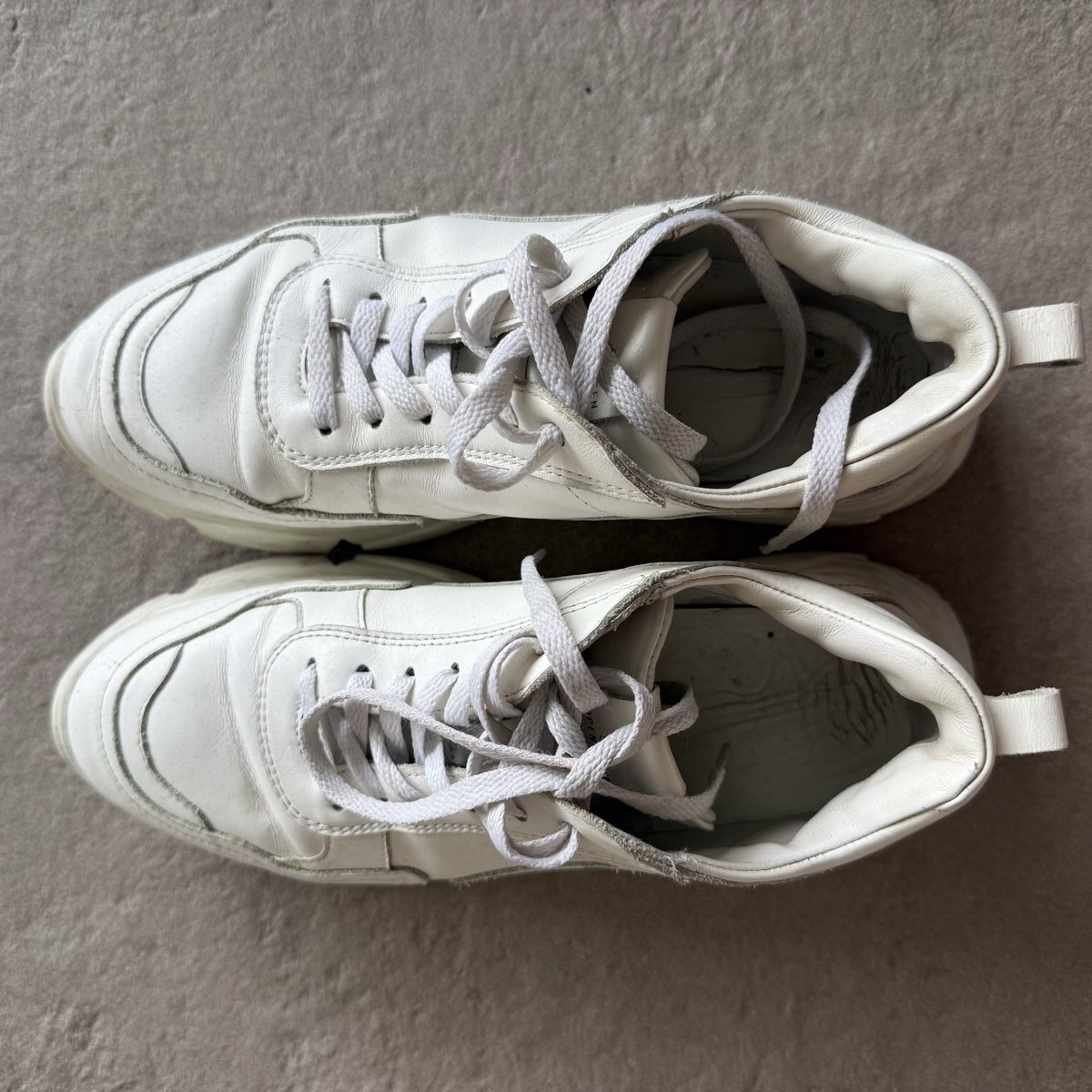 Copenhagen Damenschuhe: White Leather COPENHAGEN sneakers size 40 – Gebraucht aus Boswil von hey.itsme 1