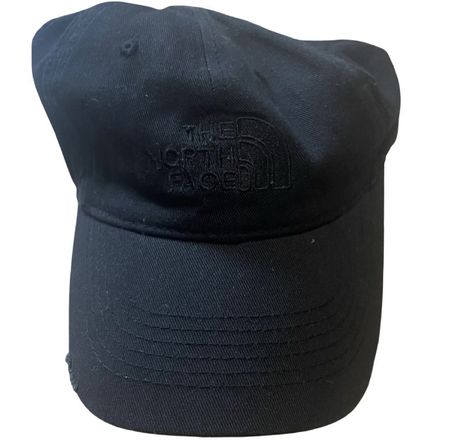 The North Face Cap in All Black
