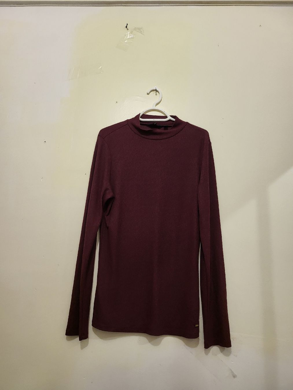 Pullover & Sweatshirts: Pull Ted Baker bordeaux, taille 4 Chic automne! – Gebraucht aus Niedergösgen von Eva2410