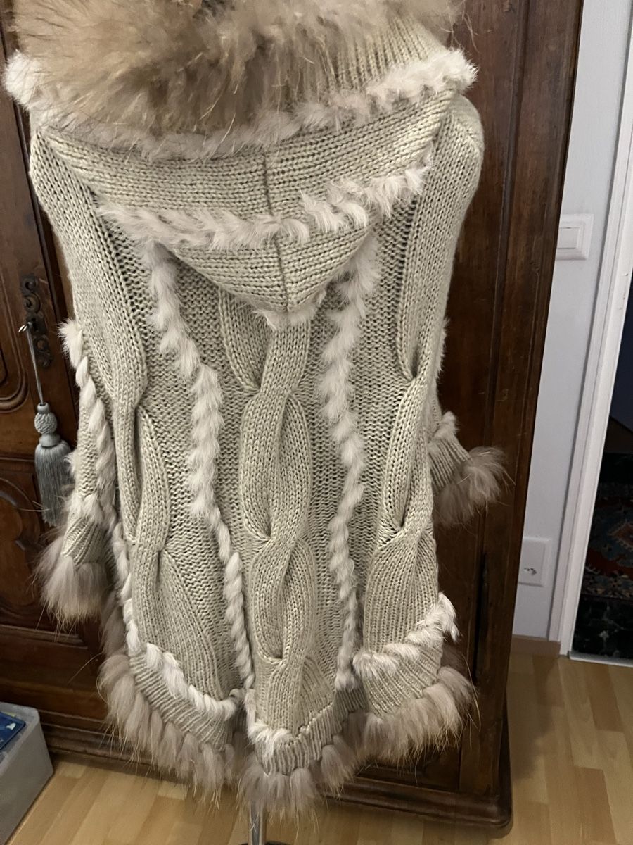Altro in Moda donna: Poncho cappa con cappuccio – Usato da Locarno venduto da cichita 1