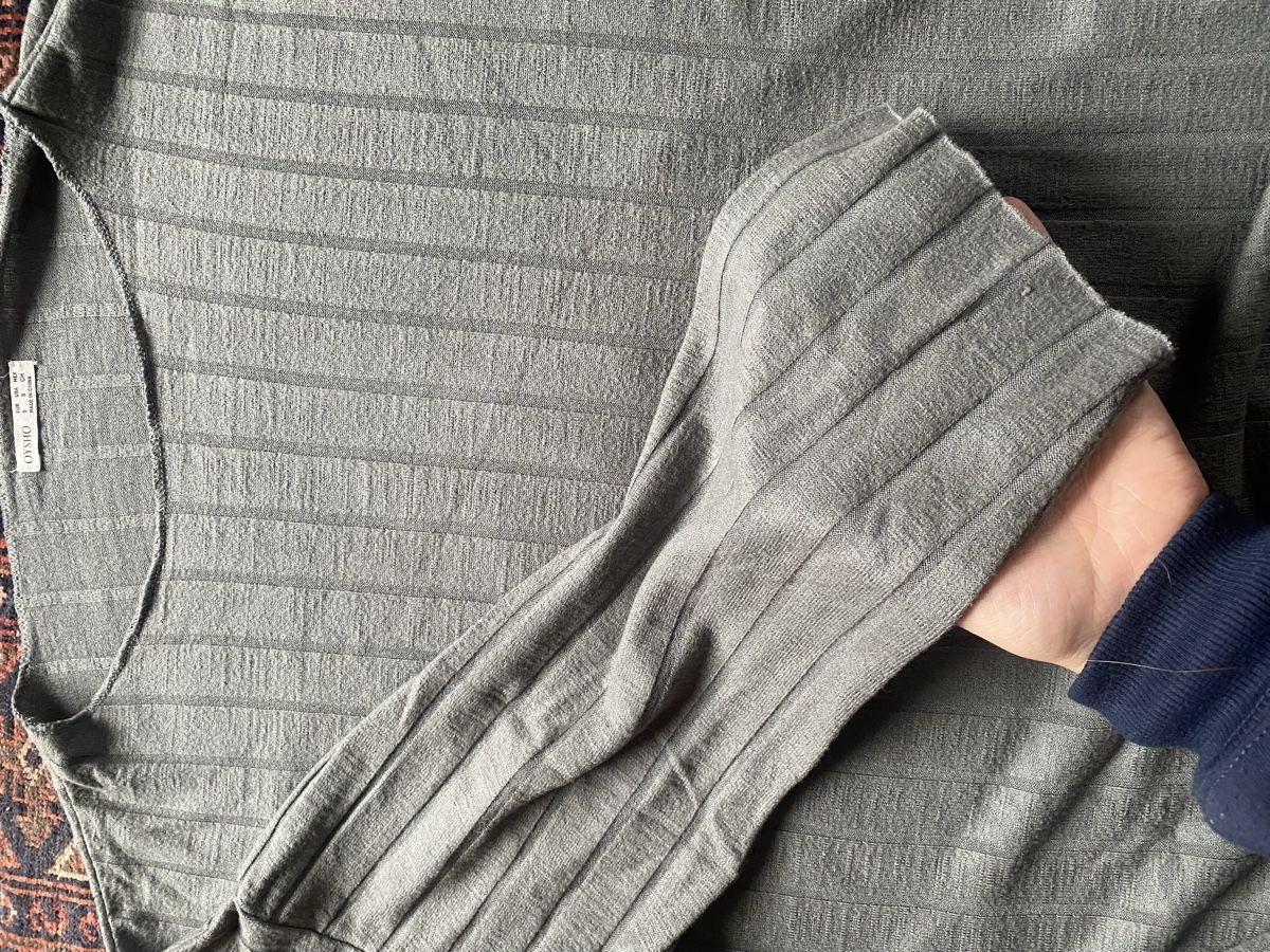 Oysho Tops: Pull à manches longues Oysho gris, coupe ample, taille S – Gebraucht aus Epagny von nie_n5yb 3