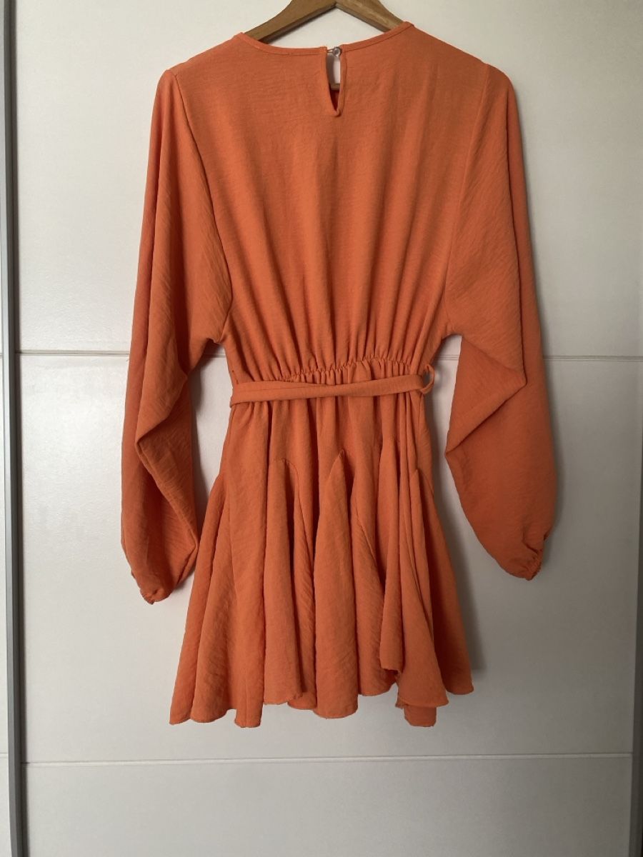 Vestiti: Orangefarbenes Minikleid mit Gürtel, Grösse 38 – Usato da Alpnach Dorf venduto da melbb 1