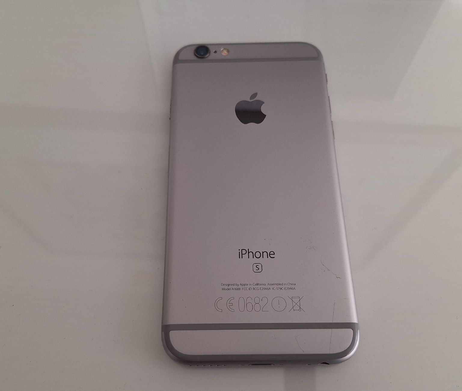 Apple Telefoni cellulari / Smartphones: Apple iPhone 6s Smartphone Space Grau mit OVP – Usato da Sissach venduto da luvama 2