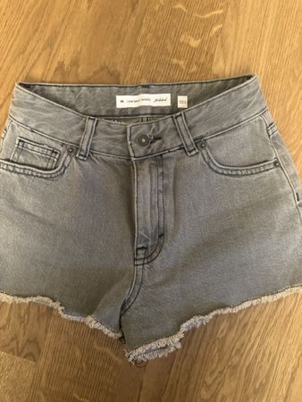 Subdued Denim shorts