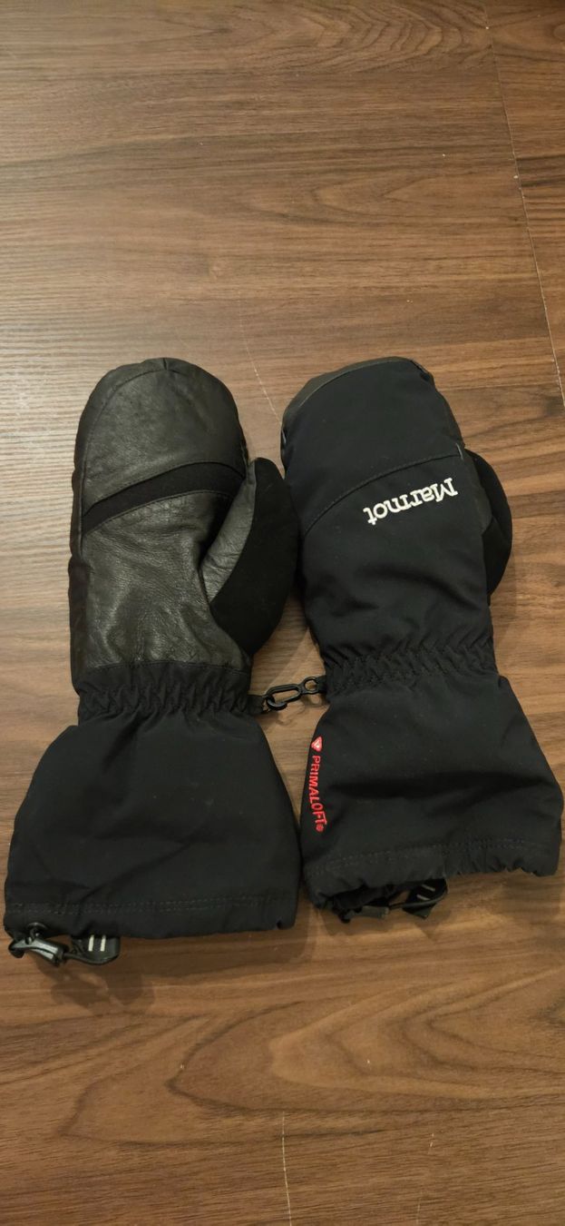 Marmot Guanti & manicotti: Marmot Fausthandschuhe Damen – Usato da Bern venduto da alexiaviola 1