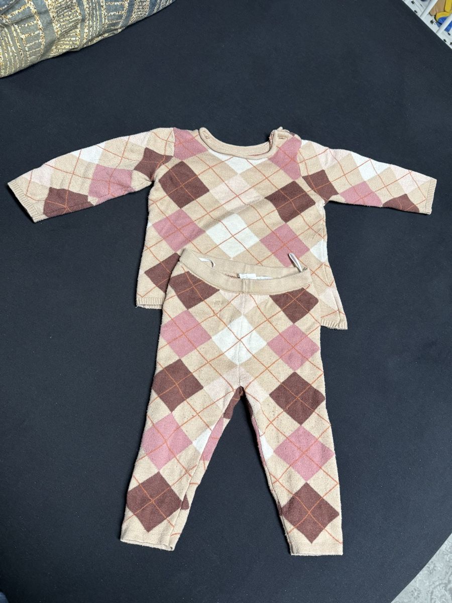 Lotti & Set di vestiti: Babyset Gr. 74 H&M – Usato da Bettwiesen venduto da Maori6