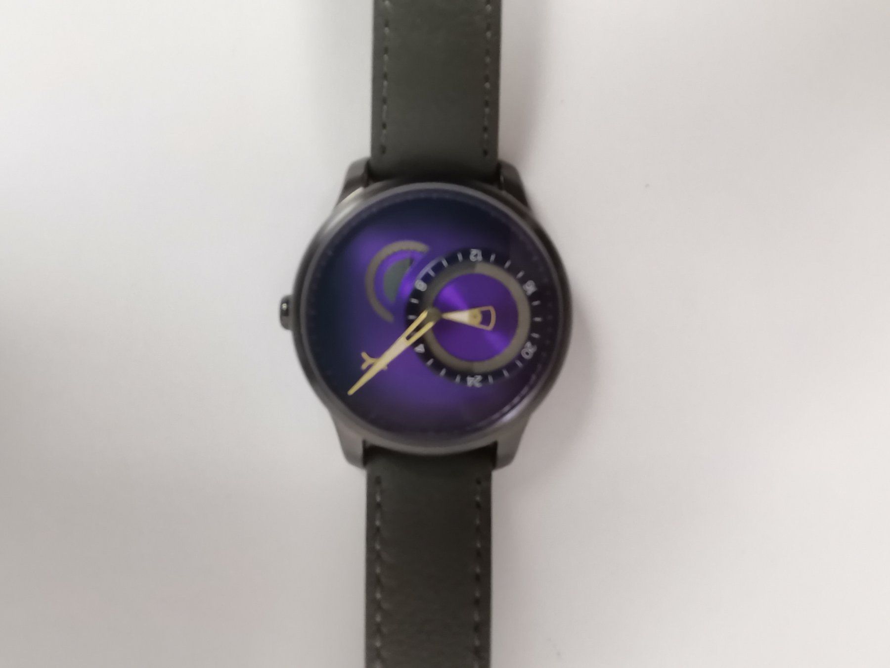 Uhren: XERIC Uhr – Gebraucht aus Schaffhausen von Restwert_SH 1