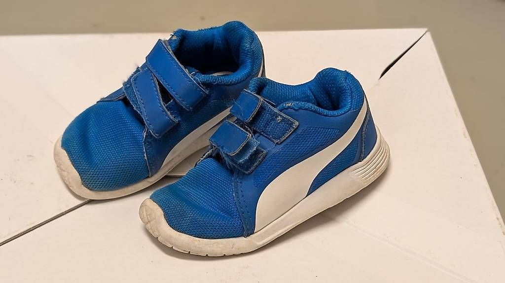 Scarpe per ragazzi: Kinderschuhe - Grösse 22 – Usato da Gebenstorf venduto da chillhous