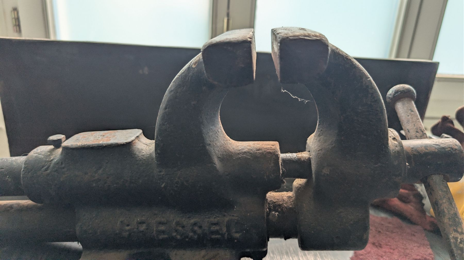 Tous les outils: Grosser Gressel Schraubstock – D'occasion à Sargans par Aggeler01
