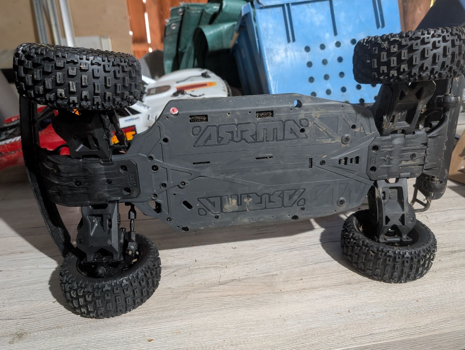 Arrma Modellismo RC: Arrma Mojave 1:8 mit 4S Akku – Usato da Sulzbach venduto da MercedesV8 3