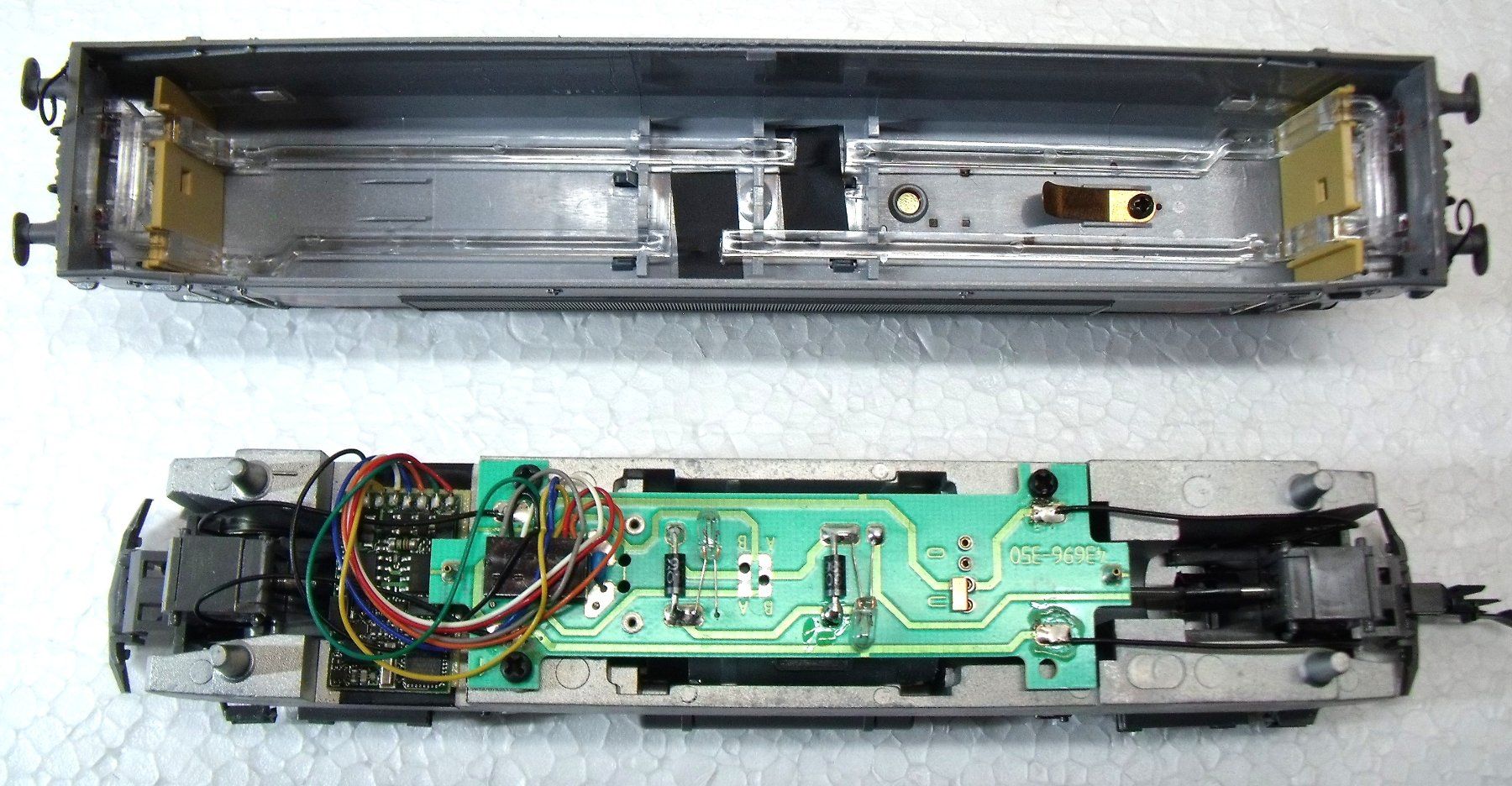 Roco Modelleisenbahnen: ROCO 63778 SNCF E-LOK BB115054 DIGITAL – Gebraucht aus Neuenegg von Holzli2 8