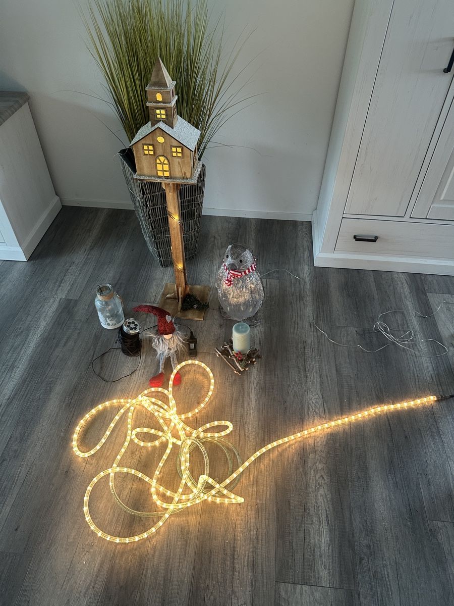 Tutte le decorazioni: Weihnachtsdekoration. – Usato da Gachnang venduto da tsc_5kvc