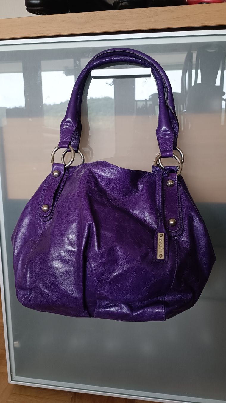 Borse da donna: Schicke Handtasche lila, Leder – Usato da Baden venduto da zuppel