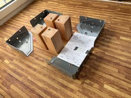 Pfister 4er Quadrat-Fusspaket 18cm Buche geölt NP Sfr. 218.-