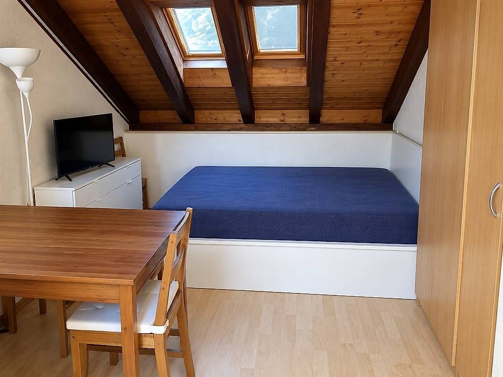 Letti: Bett Ikea mit Stauraum – Usato da Wetzikon ZH venduto da ein_2s2r