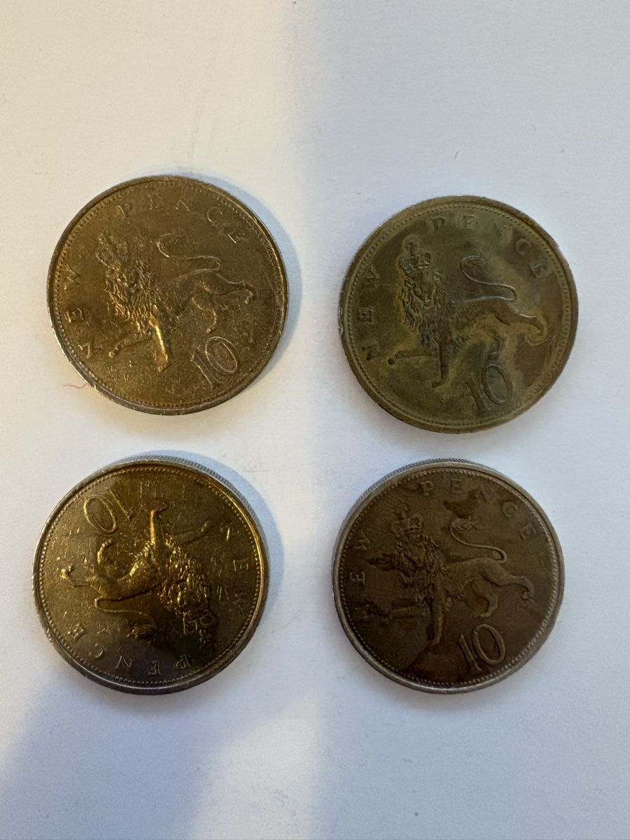 Toutes les monnaies: New pence 4 Lot – D'occasion à Murten par Tzaugg 1