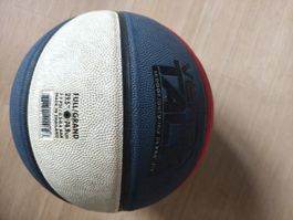 Nike basketball for indoor/outdoor use. Great condition!