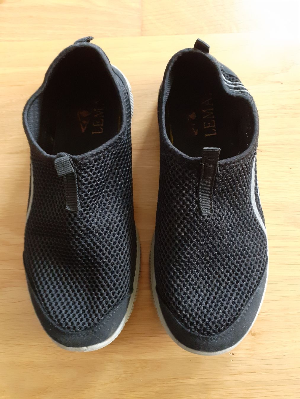 Scarpe da donna: Strandschuhe, Schlupfschuhe Mesh, Gr. 36 – Usato da Wabern venduto da jeroalila