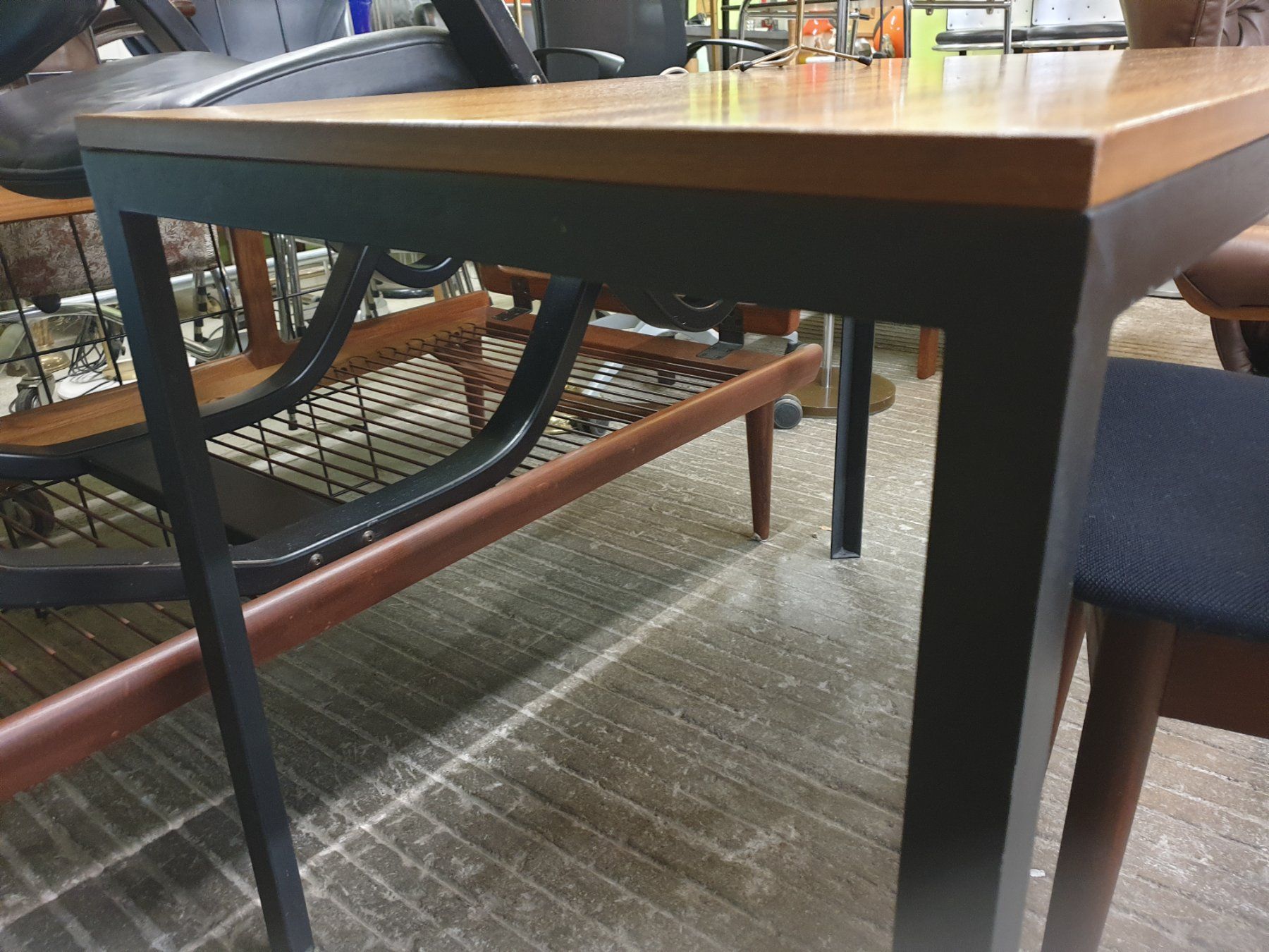 Tavoli: Minimalistischer palisander Tisch 60jahre – Usato da rebstein venduto da spacy73 4
