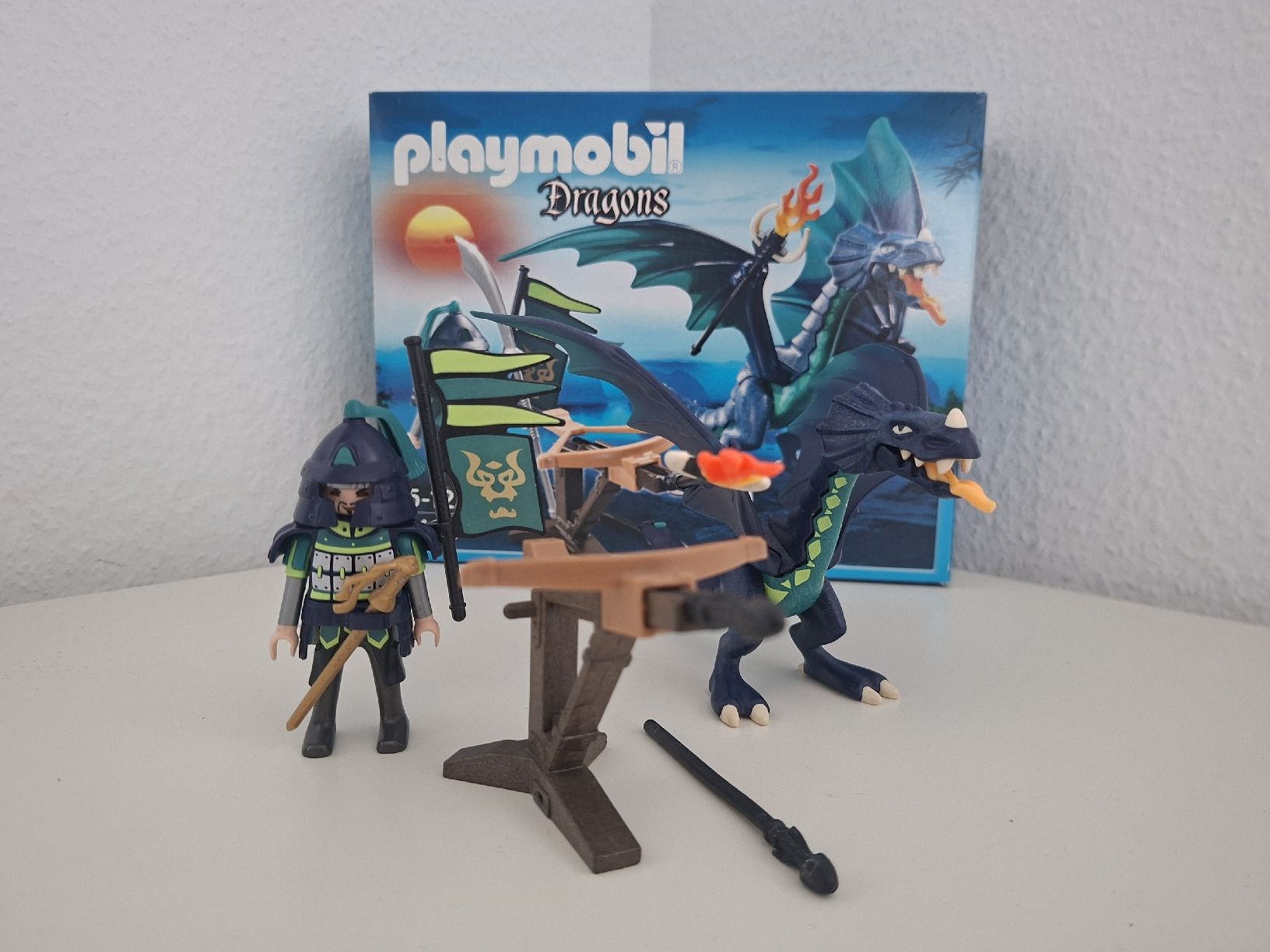 Playmobil Spielzeuge: Playmobil Dragons 5484 Panzerdrache + 4748 Samurai – Gebraucht aus Pieterlen von jak_c2lj 1
