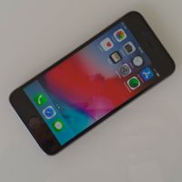 Apple iPhone 6 - 16GB - Original Akku %95