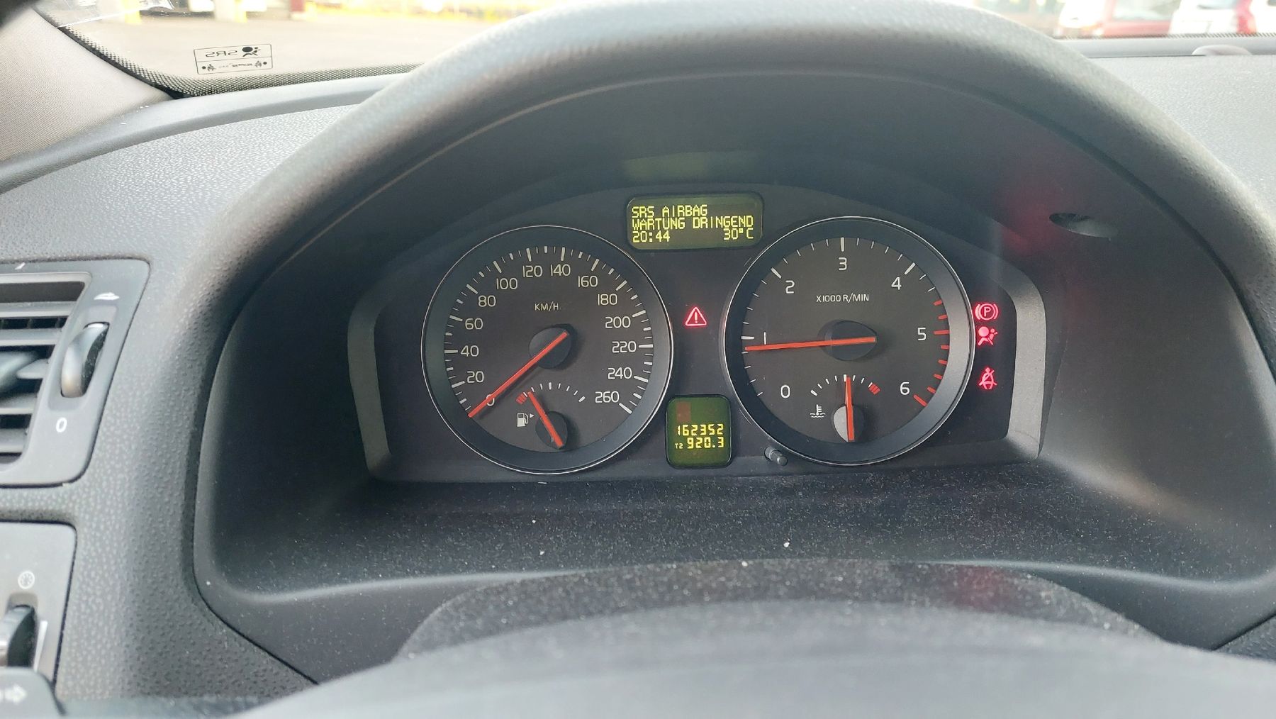 Volvo Automobili: Volvo V50 2.0d  – Usato da Niederlenz venduto da SciroccoUrquattro 9