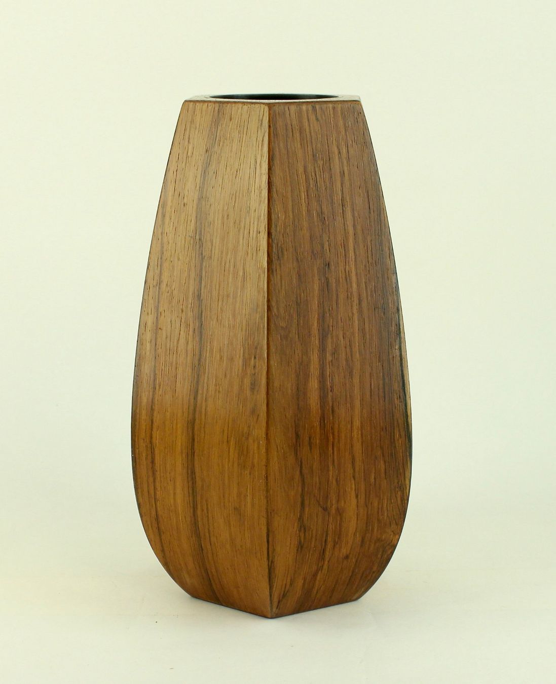 Vasen & Gefässe: PALISANDERVASE, DÄNISCHES DESIGN, 1960ER JAHRE. – Gebraucht aus Grandcour von Flowerstyle 1